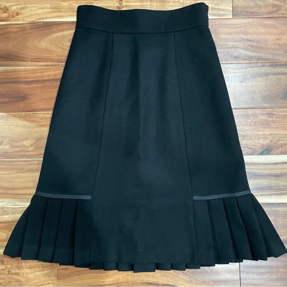 Vintage Marc Jacob’s Wool Skirt with Pleated Hem size 4